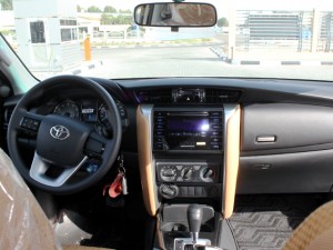 FORTUNER - PETROL - INTERIOR1